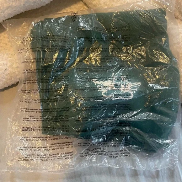 Viral Rare Boys Lie from Pacsun Deadstock Green Sweatshorts Sweat Shorts - Picture 3 of 3